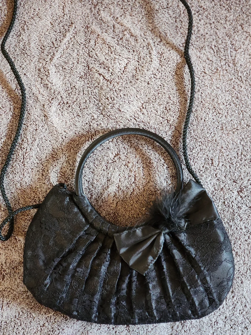 Elegant Black Lace Evening Bag with Bow Accent